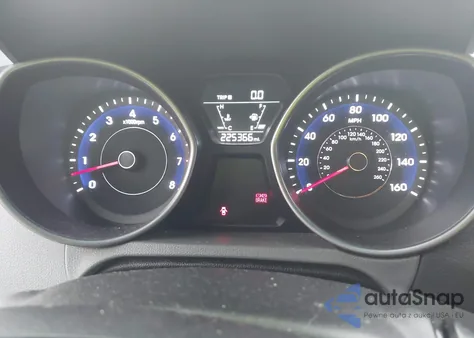 2016 Hyundai Elantra Se z USA, uszkodzony, nr VIN 5NPDH4AE0GH688736